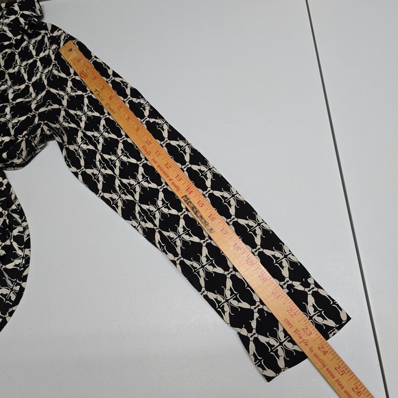 Express Portofino Women Dog Print Blouse Size Medium Roll Sleeve Slim Fit Office - Picture 8 of 10